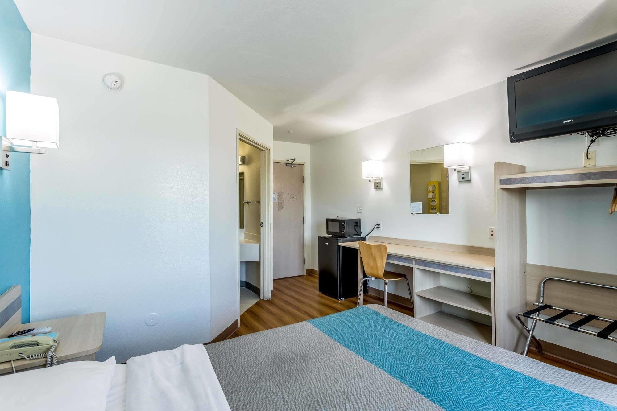 Holiday Inn Roswell By Ihg Exterior foto